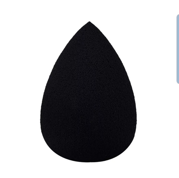 BNIB! Illuminati Cosmetic Sponge - Picture 2 of 3